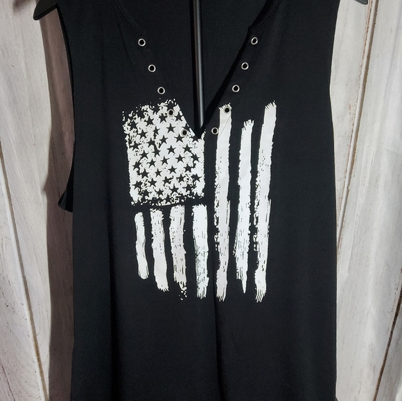 Tops - Black Tank Top with White Flag Graphic
